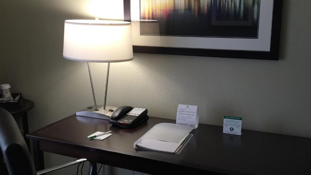 Holiday Inn Harrisburg East by IHG - photo 7