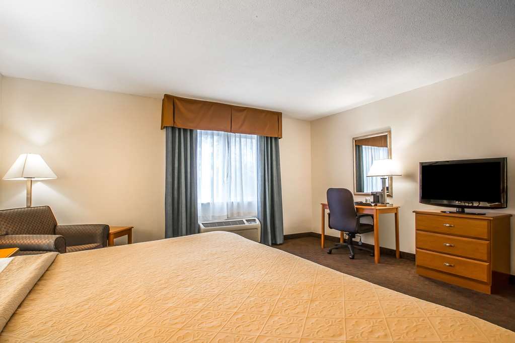 Quality Inn Morris I 80 - photo 16