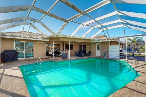 Breezes and Bliss on the Canal in Punta Gorda, United States