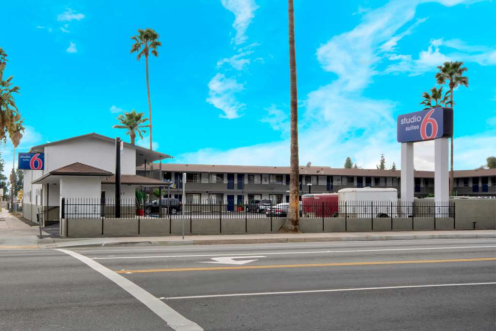 Studio 6 Suites San Bernardino CA - photo 7
