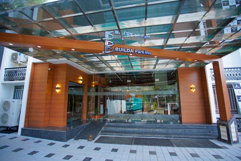 Builda Park inn - carbon neutral hotel in Ottappalam