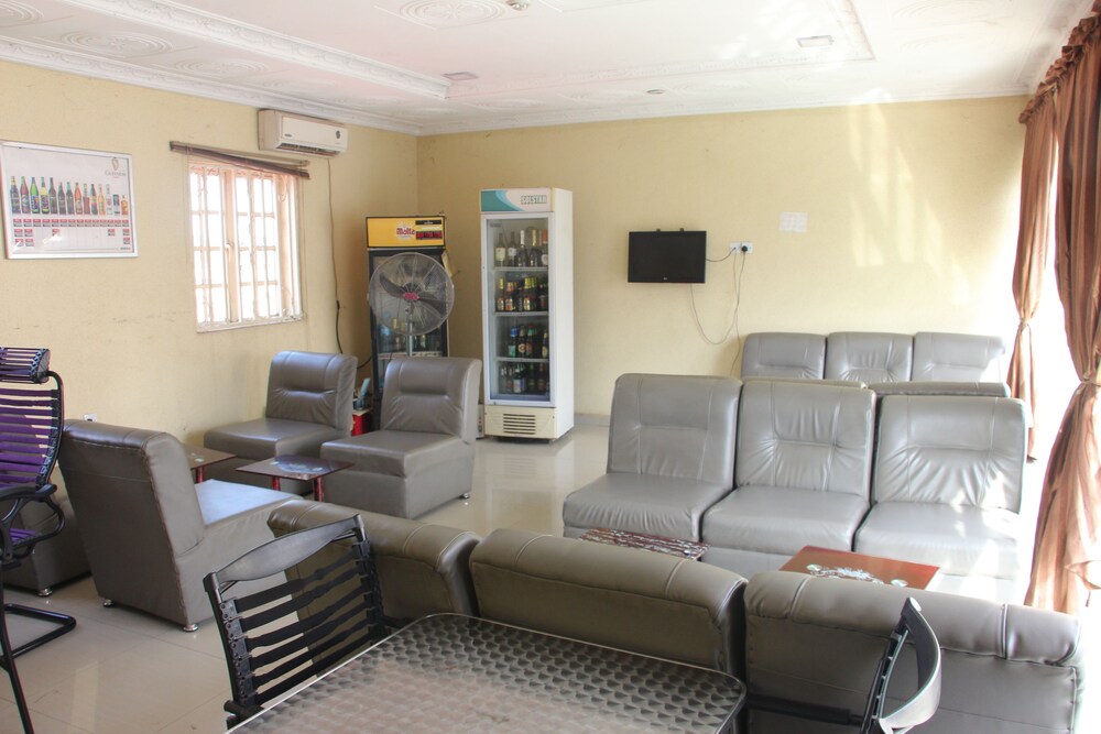 Fen Hotel — Lokoja — photo 3
