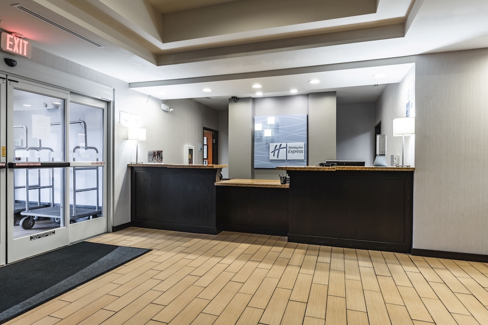 Holiday Inn Express & Suites Ironton by IHG - photo 66