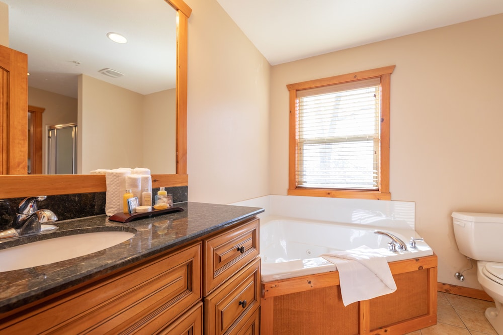 Lodges At Table Rock - photo 51