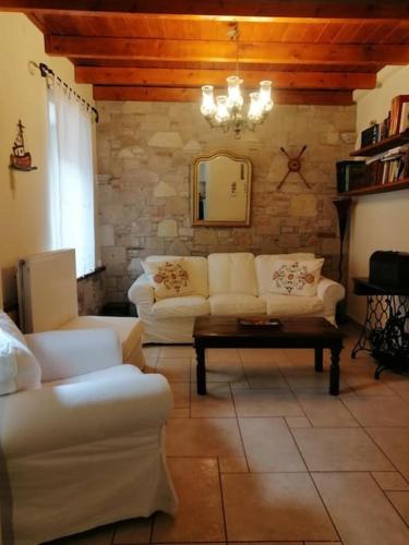 Ignatia’s house — Polichnitos — photo 5