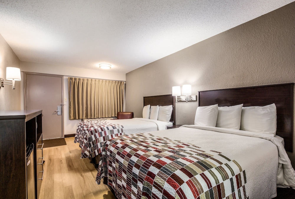 Red Roof Inn Lexington - photo 13