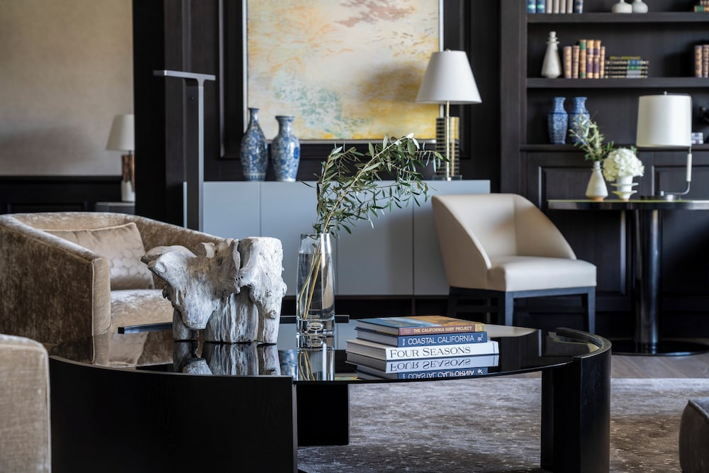 Four Seasons Hotel Los Angeles at Westlake Village - photo 37