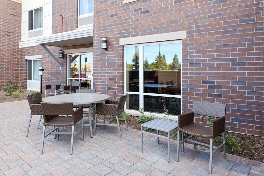 TownePlace Suites Detroit Auburn Hills - photo 12