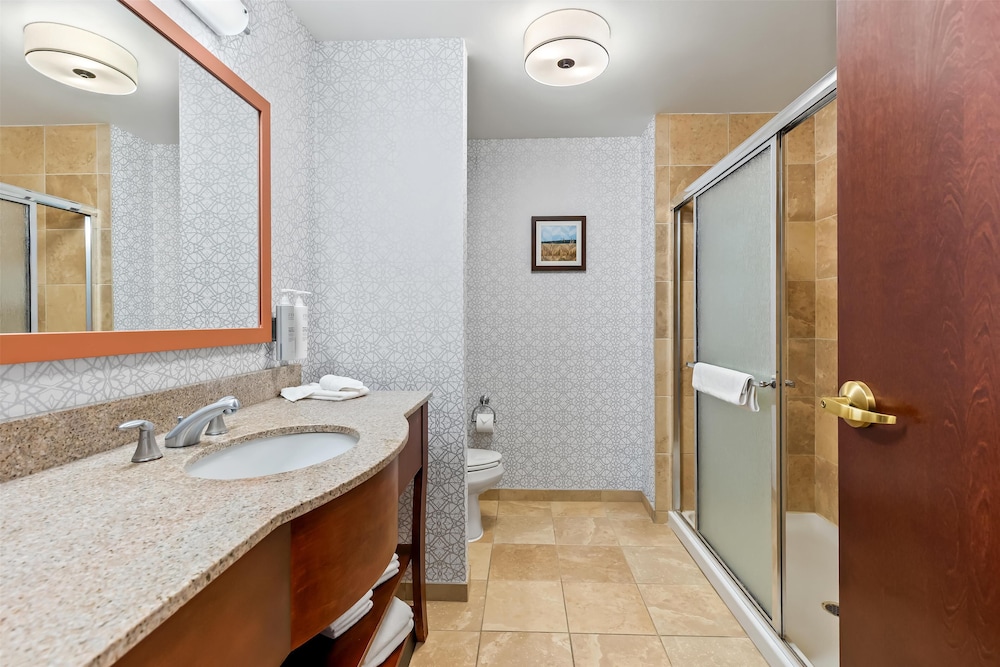 Hampton Inn & Suites Grove City - photo 34