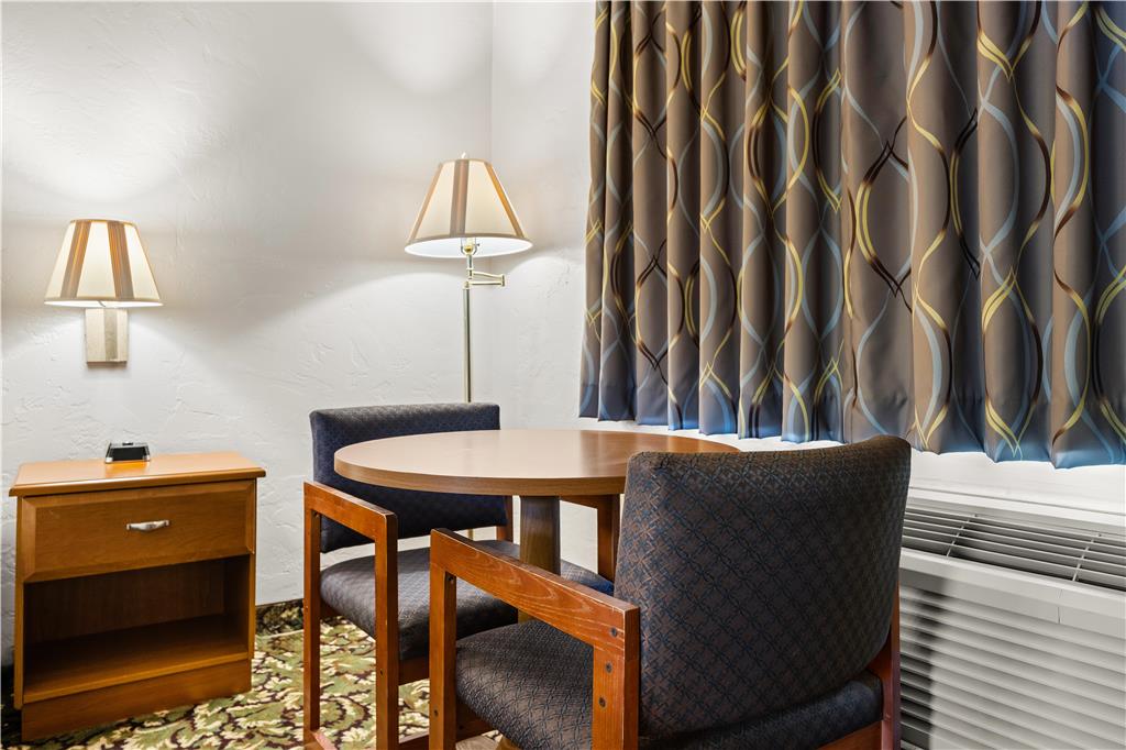 Americas Best Value Inn By Sonesta Pecos - photo 18