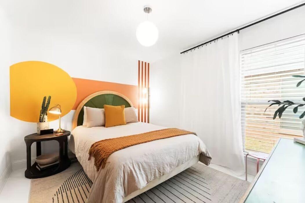 The WildTumbleweed NEW & Near Parks - carbon neutral hotel in Lubbock