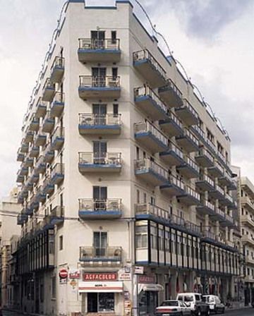 Metropole - carbon neutral hotel in Sliema