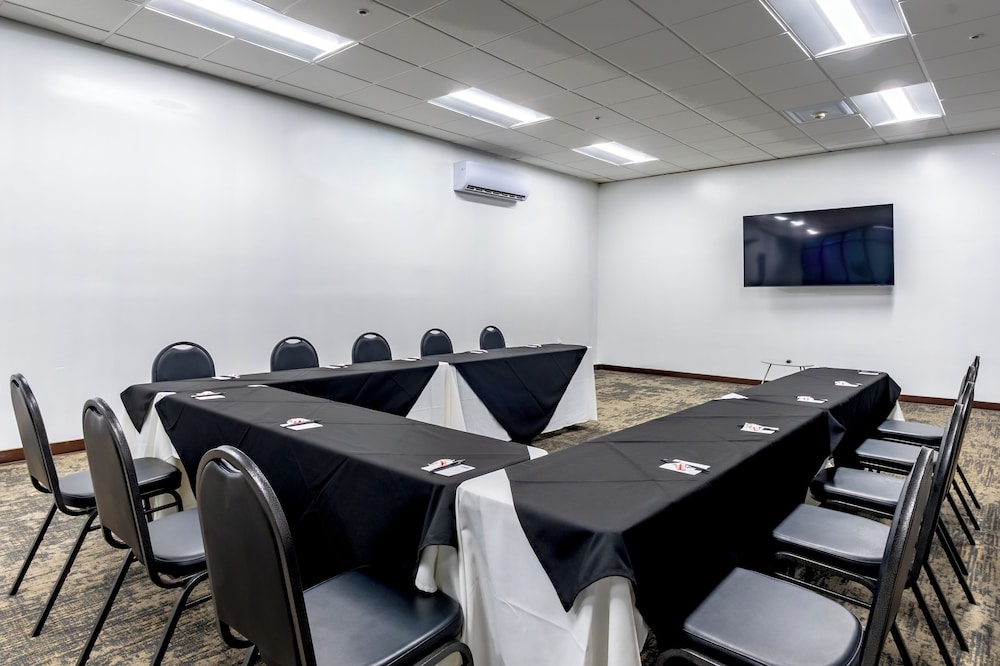 Holiday Inn Resort South Padre Island Beach Front by IHG - photo 119