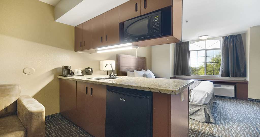 SureStay Plus Hotel by Best Western Rocklin - photo 25