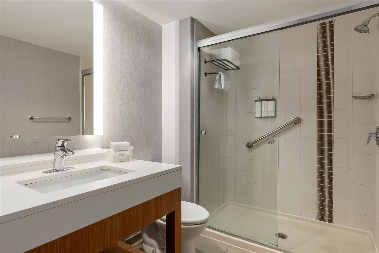 Hyatt Place Bloomington - photo 25