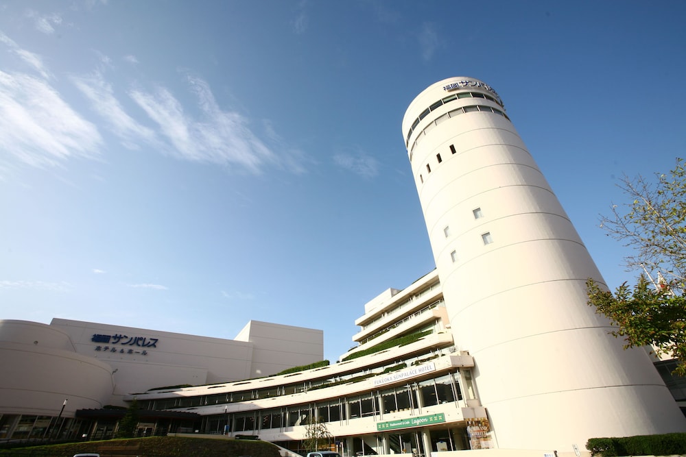 Fukuoka Sunpalace Hotel & Hall — hotel in Fukuoka