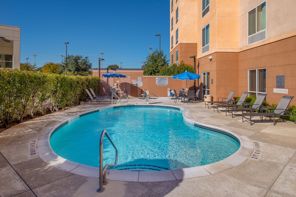 Fairfield Inn & Suites by Marriott San Antonio NE Schertz - photo 40