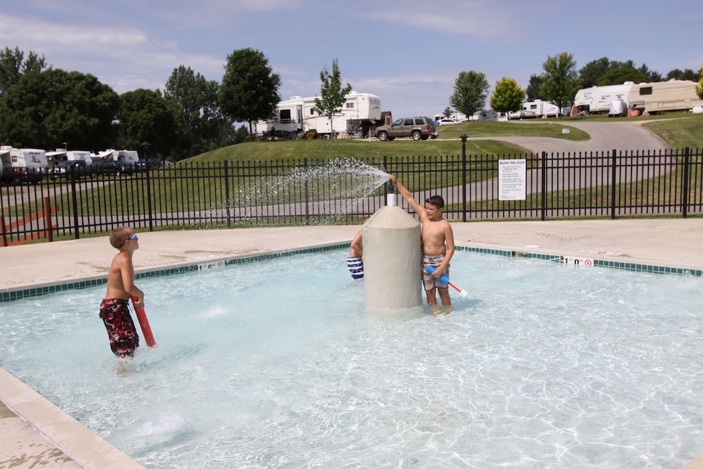 Neshonoc Lakeside Camping Resort - photo 39