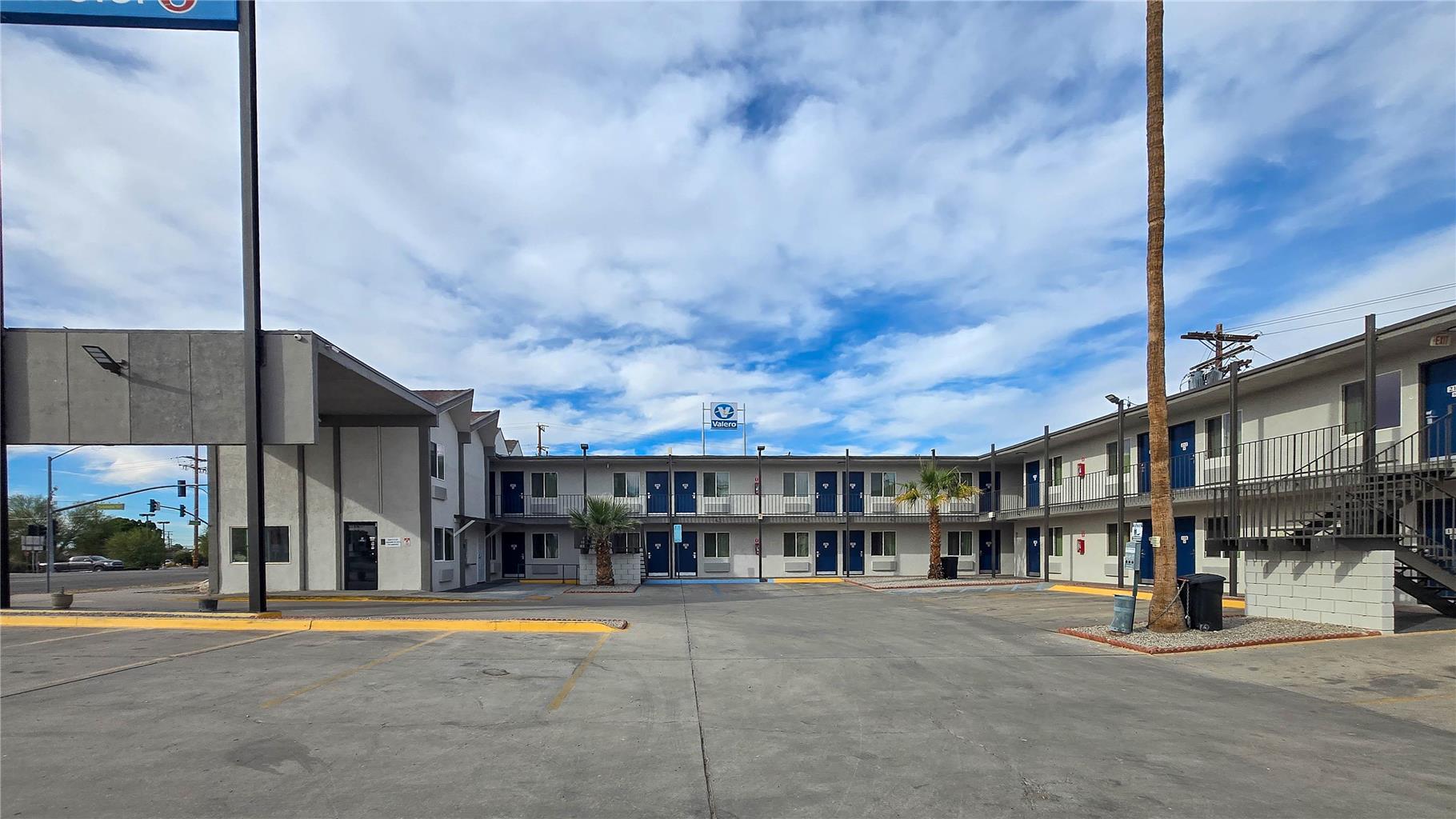 Motel 6 Blythe CA South - photo 49