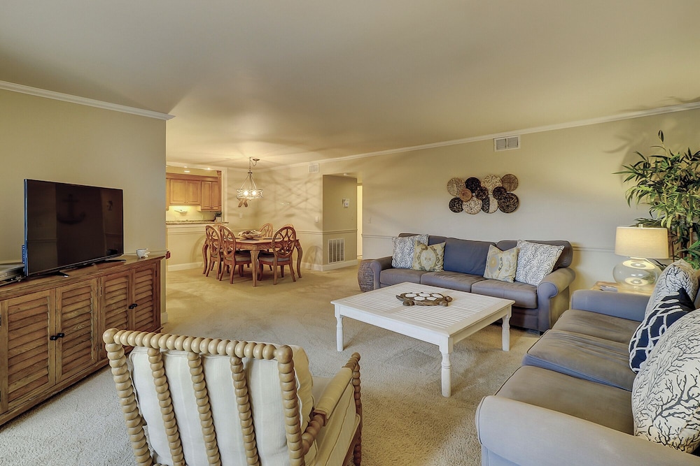 924 Cutter Court at The Sea Pines Resort - photo 8