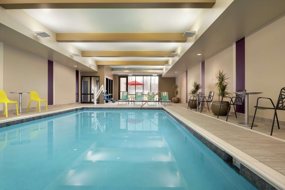 Home2 Suites by Hilton Greece Rochester - photo 32