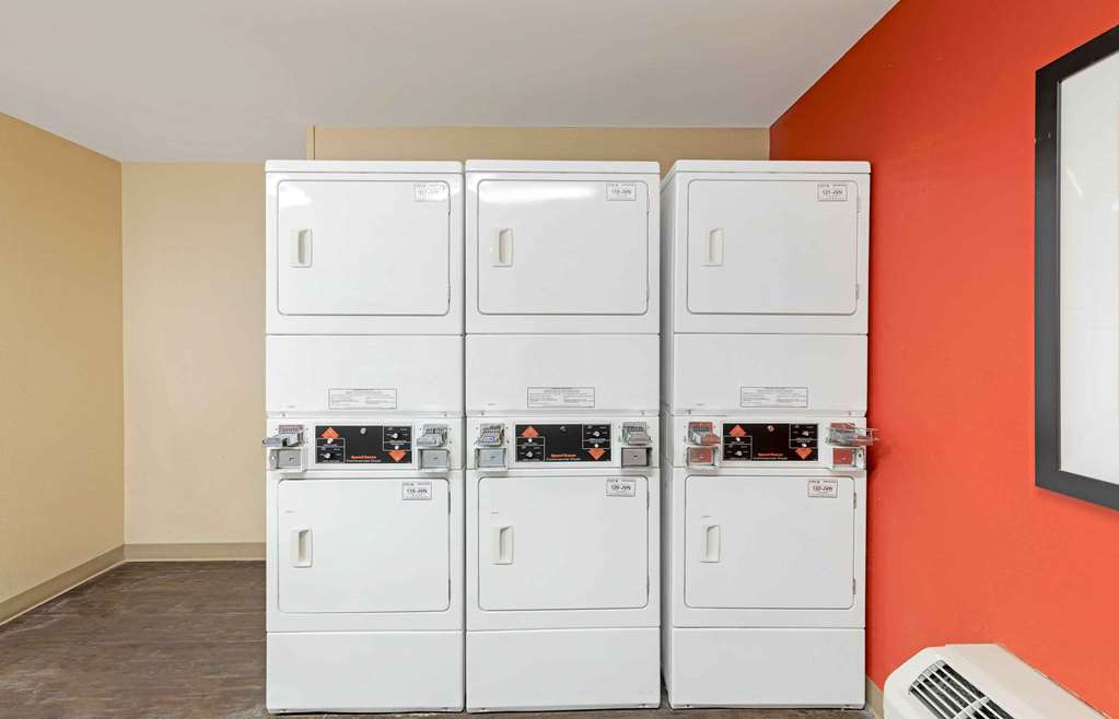 Extended Stay America Suites Los Angeles Valencia - photo 36