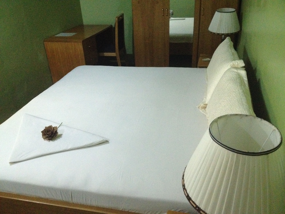 The Father’s Hotel — Accra — photo 5