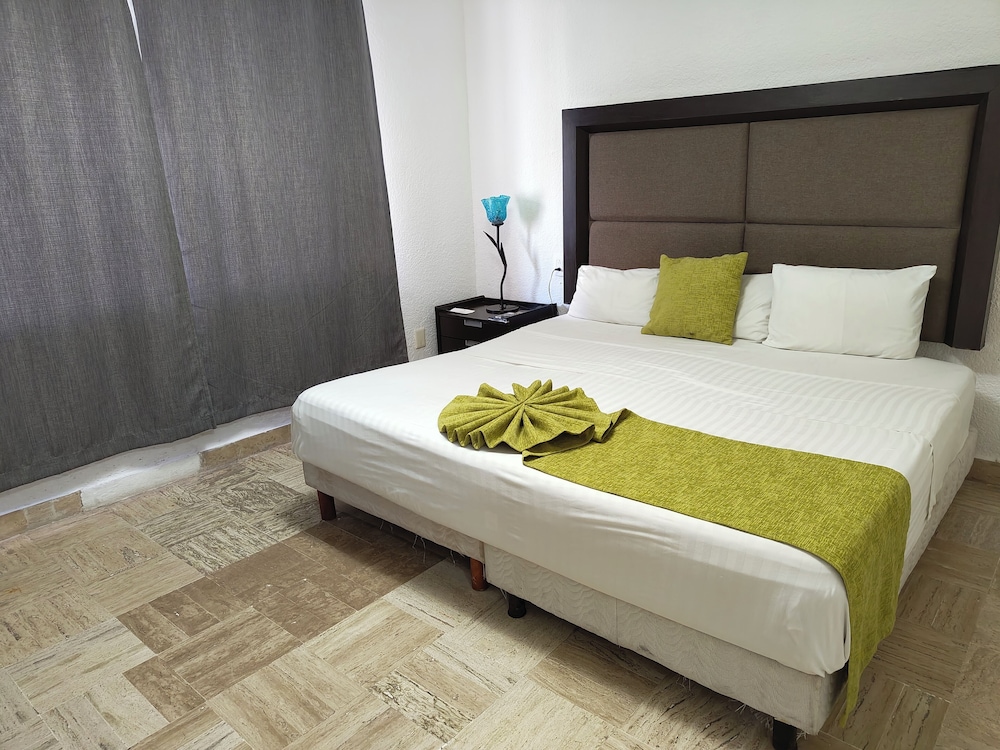 Pok Ta Pok 4 — Cancun — photo 4