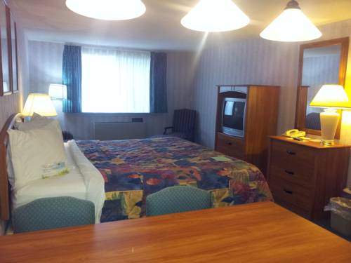 Days Inn By Wyndham Shelburne Burlington - photo 10