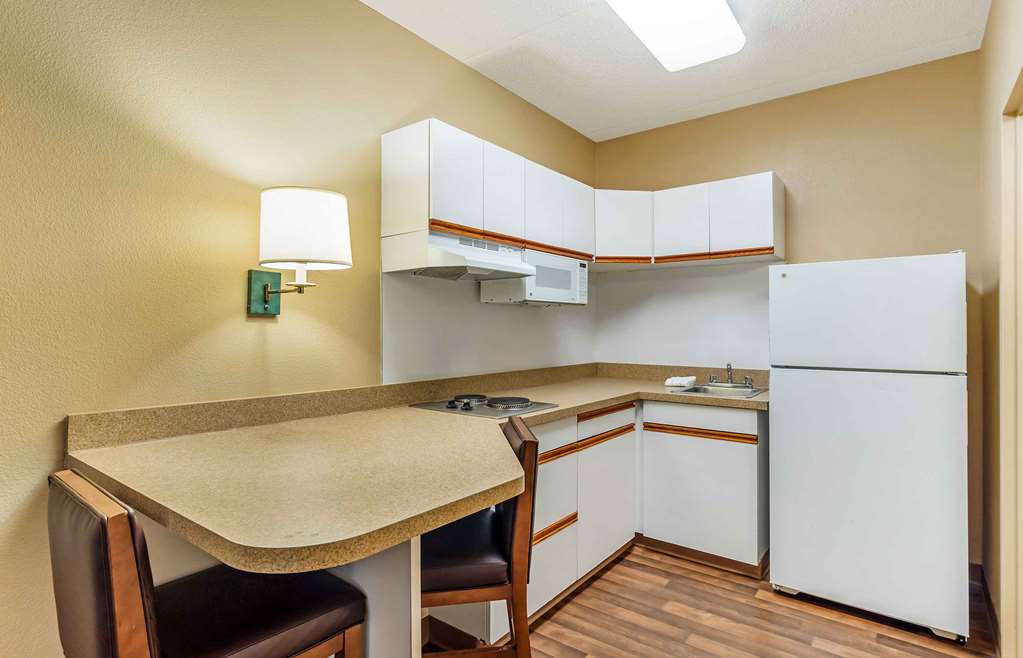 Extended Stay America Select Suites Chicago Vernon Hills Lin - photo 21