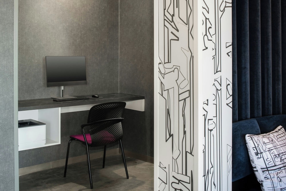 Aloft Sacramento Airport Natomas - photo 30