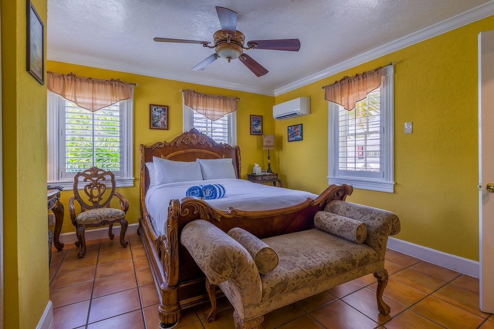 Duval Inn - photo 24