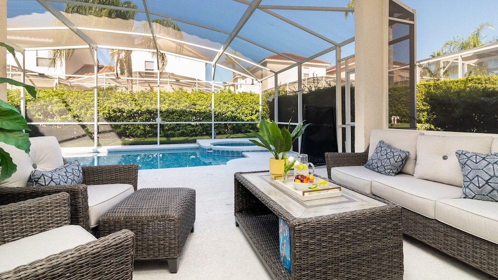 Brunello Breeze - last minute hotel in Davenport