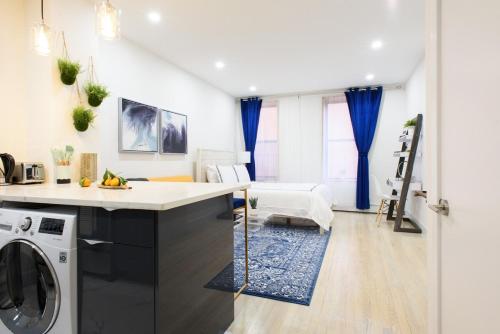 1597 14 New Renovated Studio rime UES W D — 4-Star Luxury Hotel in New York City, United States