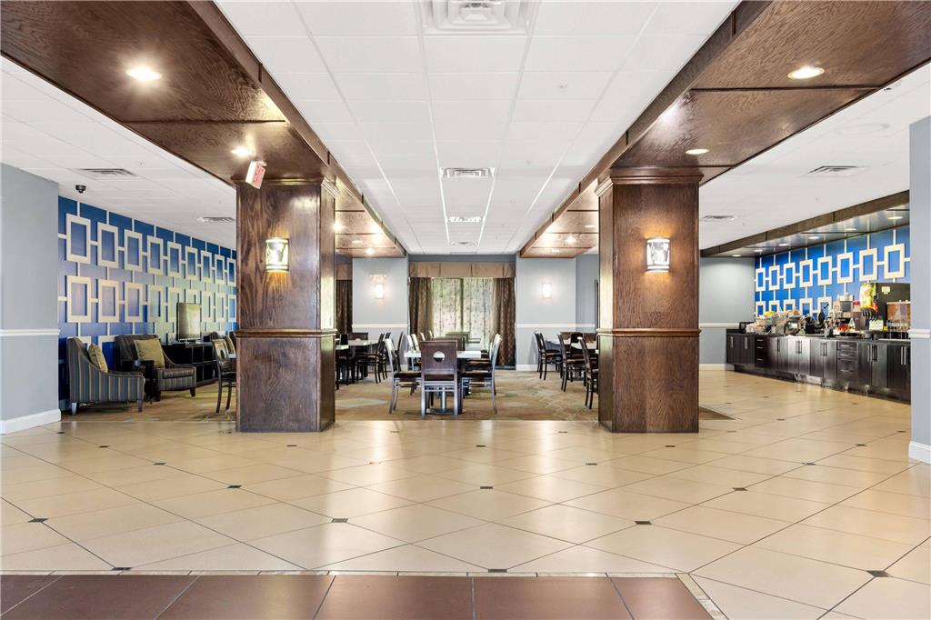 Portland Inn & Suites Portland TN - photo 6