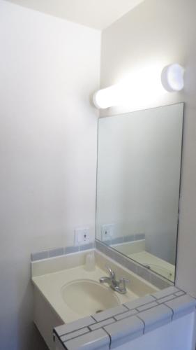 Eagle Rock Motel - photo 28