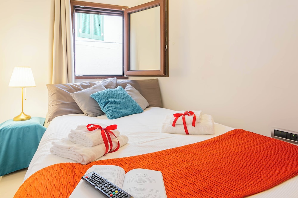 Polly House by Wonderful Italy — 4-Star Luxury Hotel in Polignano A Mare, Italy