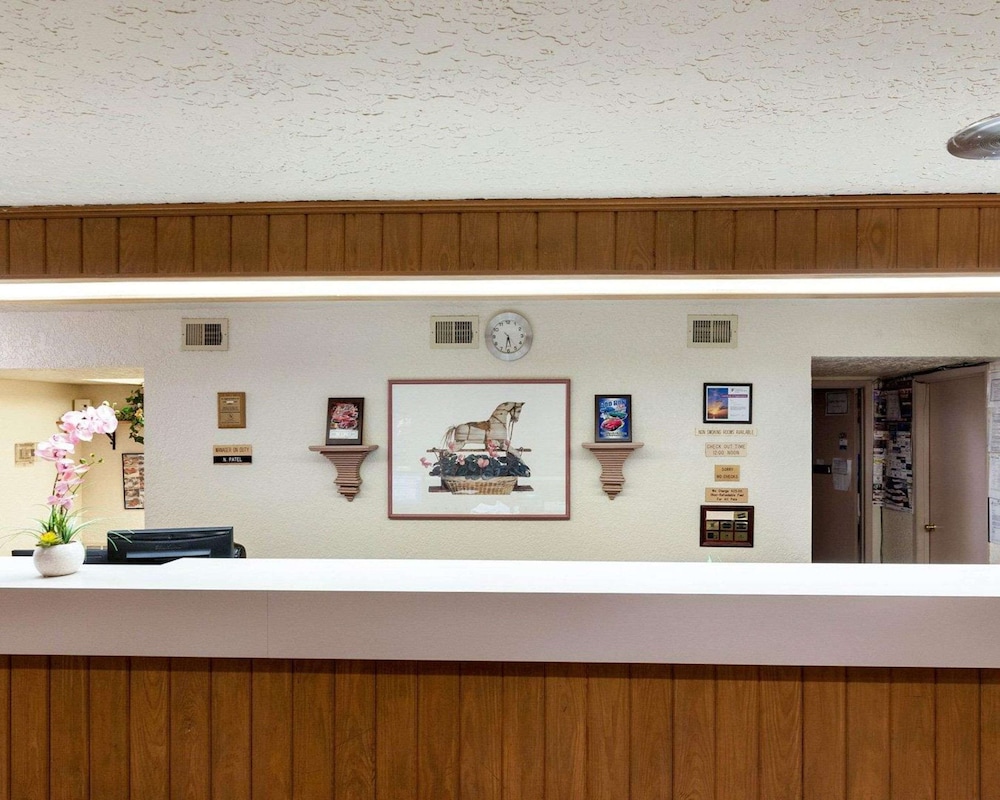 Rodeway Inn Jasper - photo 2