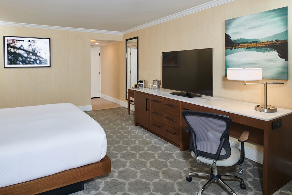 DoubleTree by Hilton Hotel Salt Lake City Airport - photo 9