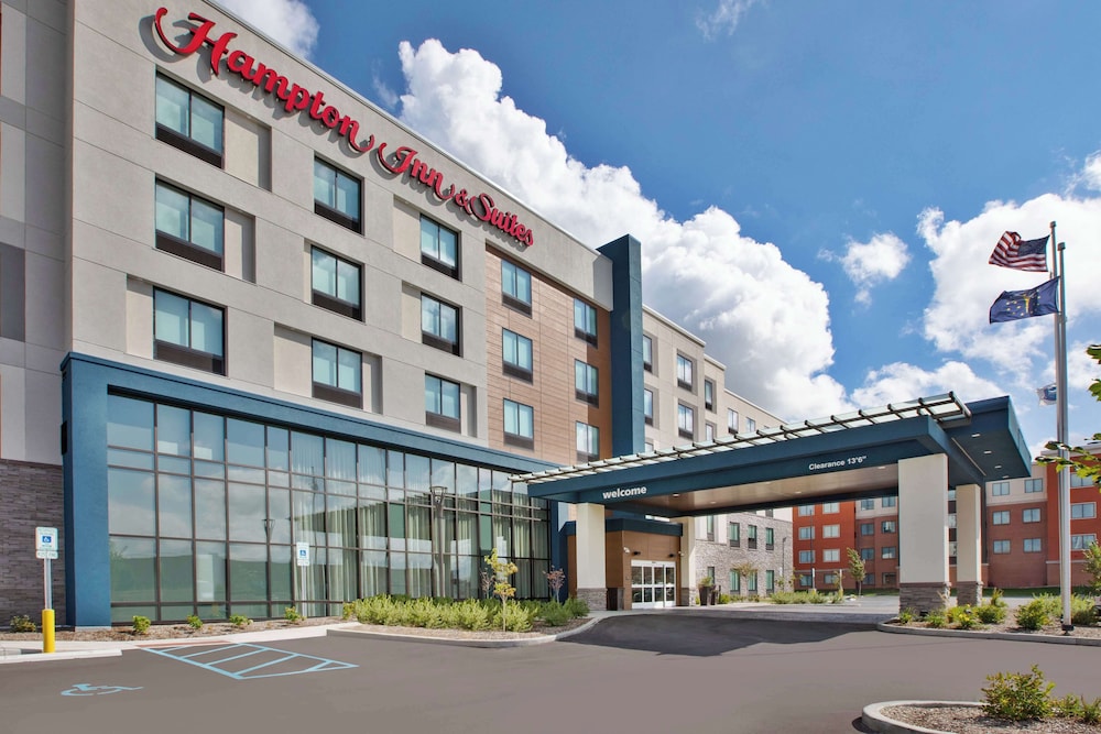 Hampton Inn & Suites by Hilton Indianapolis South Greenwood - photo 36