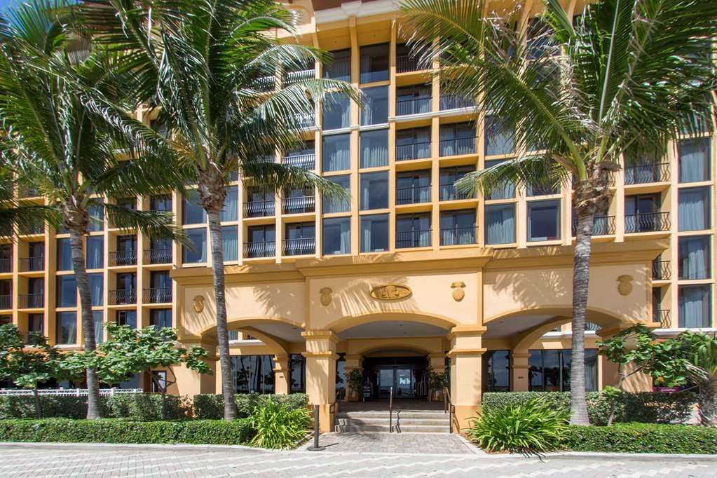 Wyndham Deerfield Beach Resort - carbon neutral hotel in Deerfield Beach