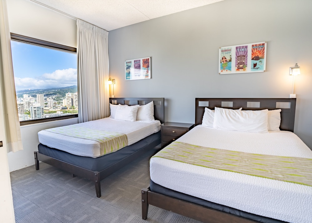 Waikiki Banyan Condo Located One Block From Waikiki Beach by Koko Resort Vacation Rentals - photo 40