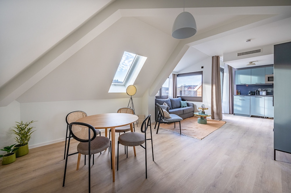 Limehome Stuttgart Elsenhansstr. — 4-Star Luxury Hotel in Stuttgart, Germany