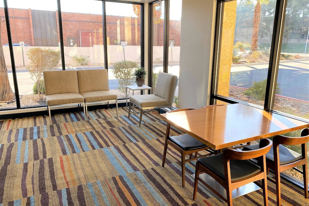 Fairfield Inn Las Vegas Convention Center - photo 3