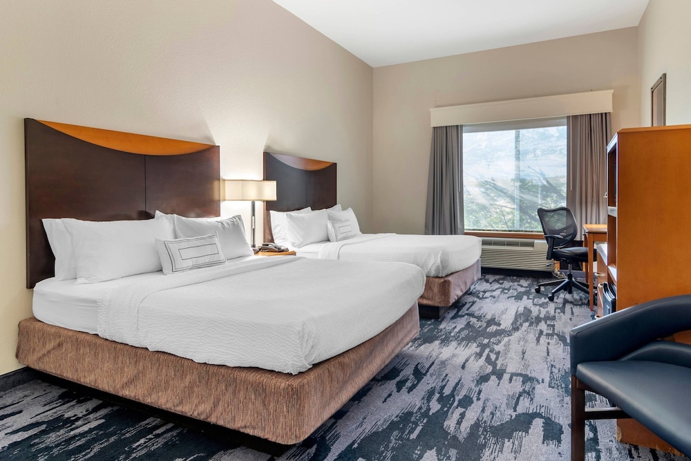 Fairfield Inn & Suites by Marriott Commerce — Commerce — photo 5
