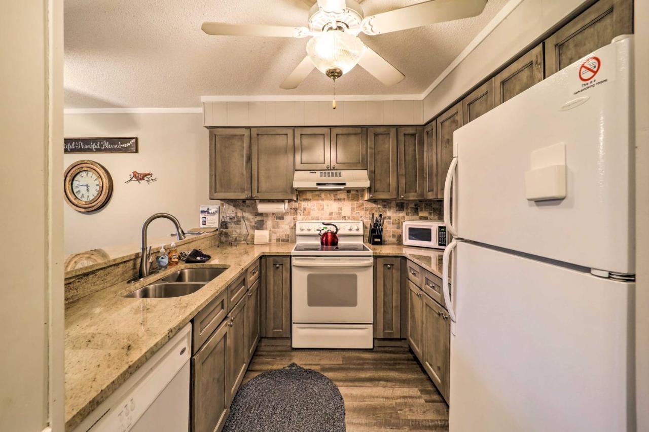 Hike Golf And Ski Beech Mtn Condo with Resort Perks - photo 9