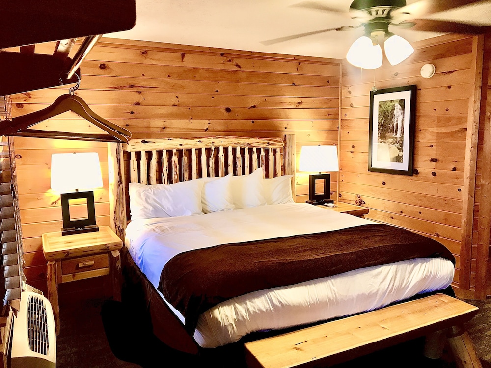 Mountain Top Inn and Resort - photo 13