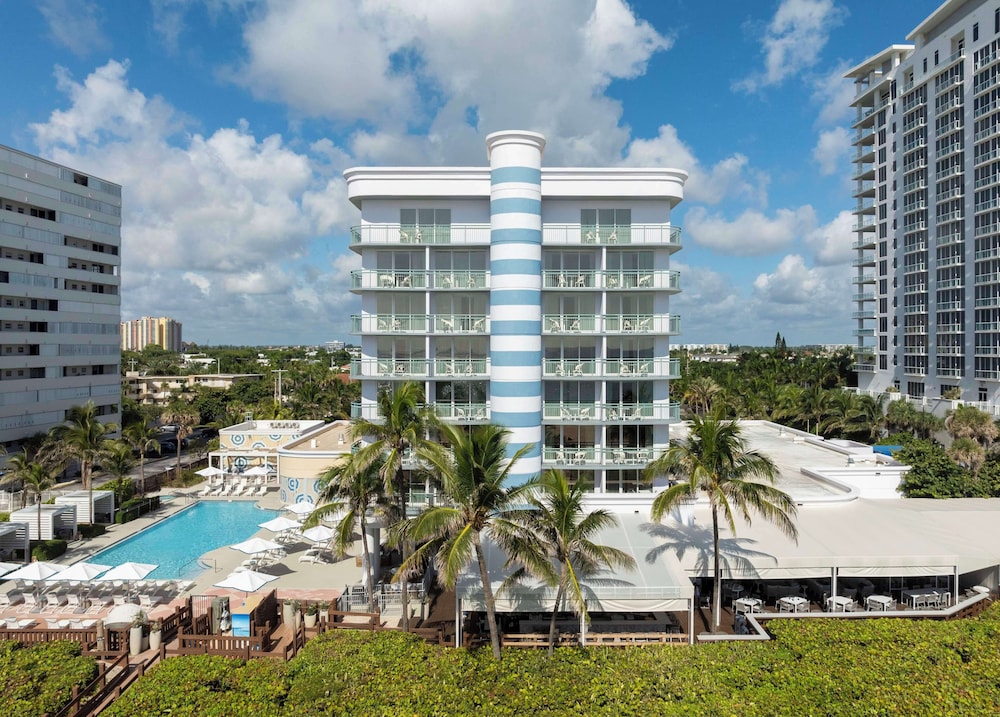 The Singer Oceanfront Resort Curio Collection by Hilton - photo 62