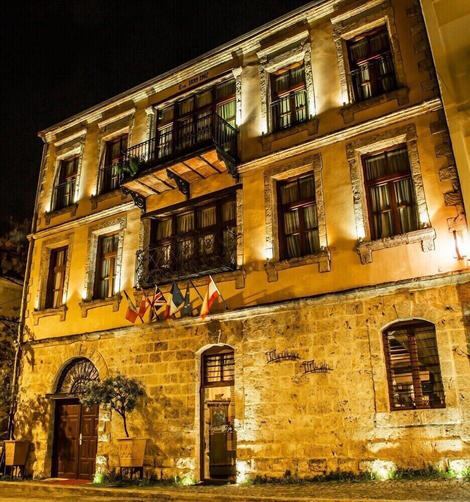 Palea Poli Deluxe Boutique in Naousa, Greece