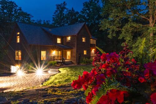 Beauty Mountain Hideaway Secluded New River Gorge National Park in Edmond, United States